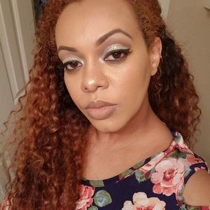 Meet your Posher, Wintana